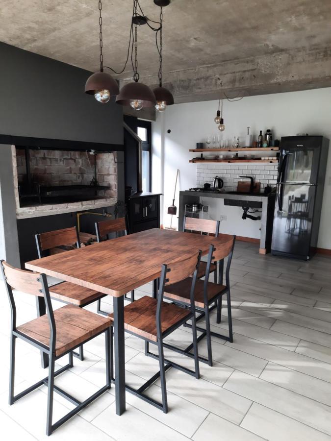 Casa De Invitados Con Parrilla Y Horno A Lena Ushuaia Ngoại thất bức ảnh